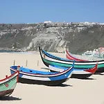 O Pescador לינה וארוחת בוקר נאזרה