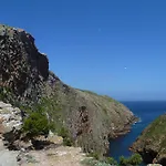 O Pescador לינה וארוחת בוקר נאזרה