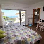 לינה וארוחת בוקר O Pescador *