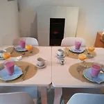 O Pescador לינה וארוחת בוקר *