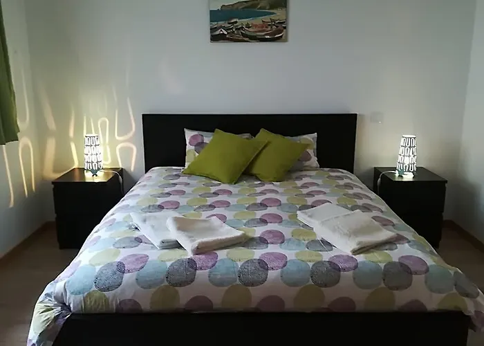 לינה וארוחת בוקר O Pescador